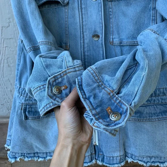 Free People oversized raw, flared hem denim jean jacket, adjustable cinch waist - Picture 10 of 16
